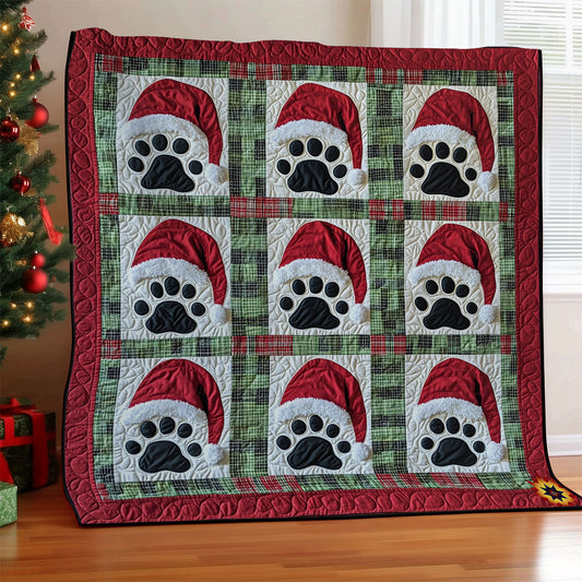 Santa Dog Paw WY2311015CL  Quilt