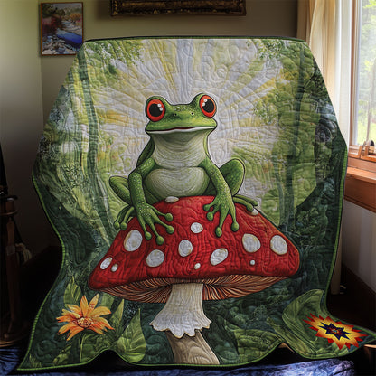 Frog Sitting In Mushroom WY0212038CL Quilt