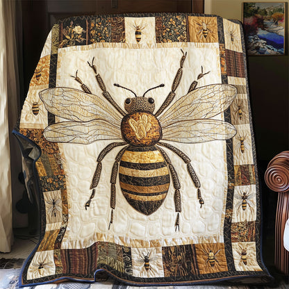 Golden Hive YR2801040CL Quilt