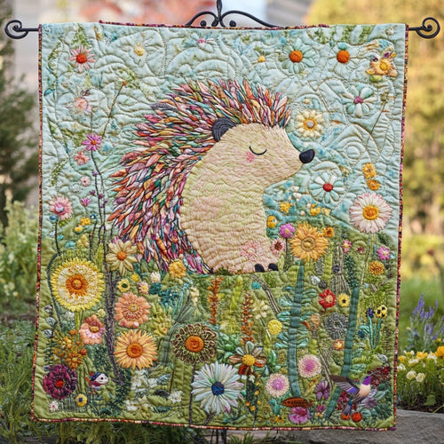 Hedgehog In The Garden WU0912027CL Quilt