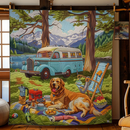 Enjoyable Vacation With Golden Retriever WO1508033CL Quilt