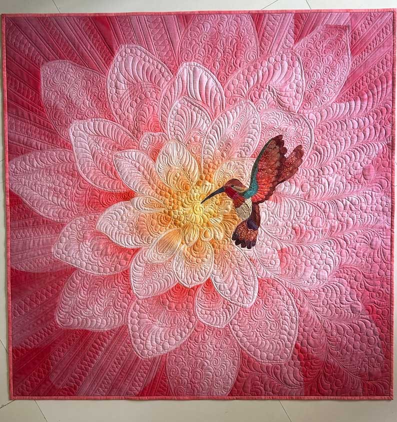 Hummingbird And Flower XR2706002CL Quilt