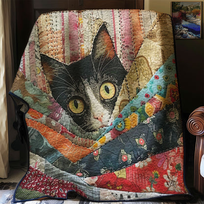 Peeking Cat WJ0108018CL Quilt