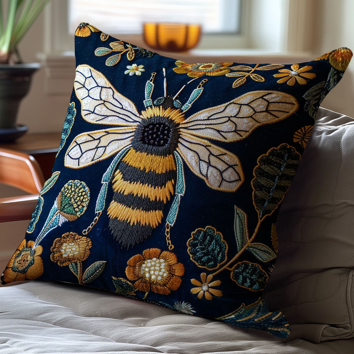 Bee WJ1308026CL Quilt Pillow Case