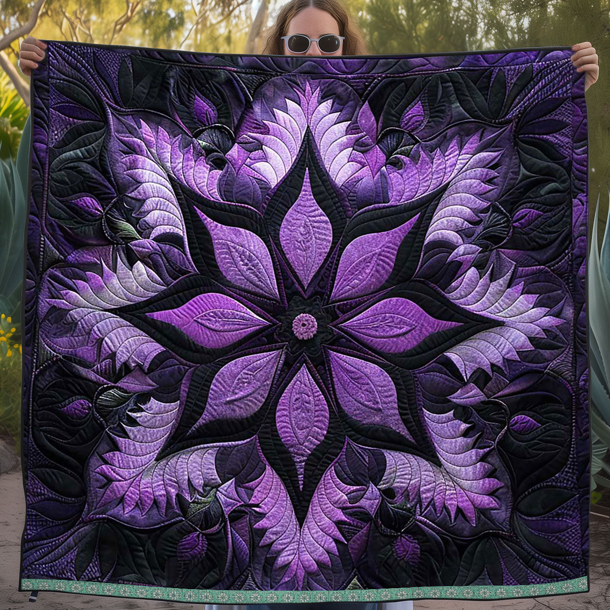 Mystic Purple Bloom WJ2908015CL Quilt