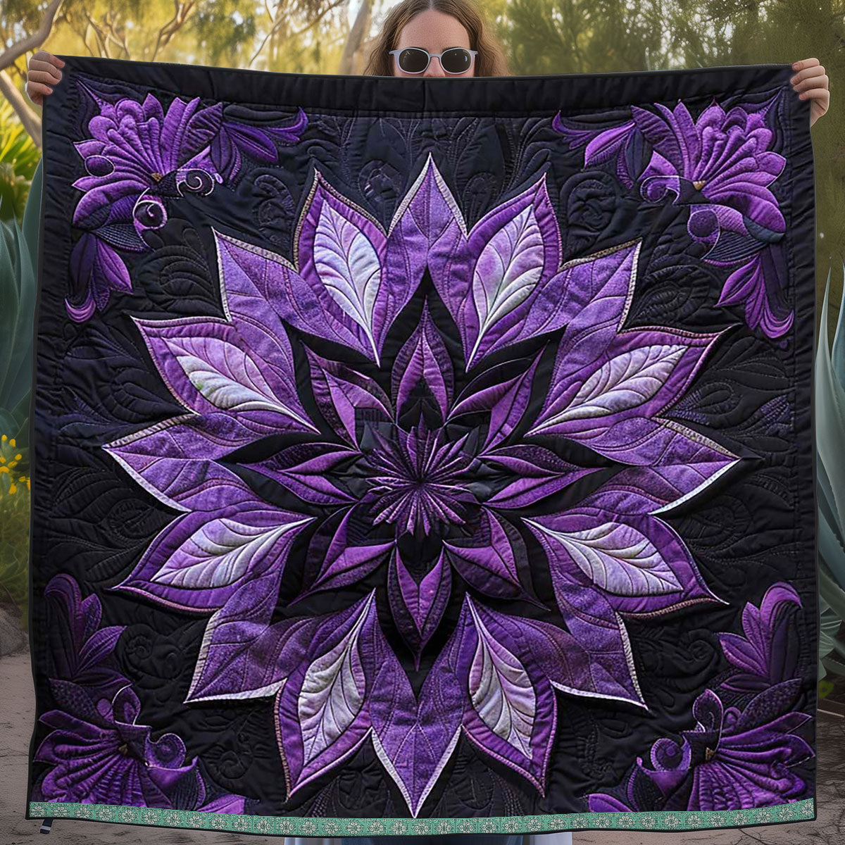 Mystic Purple Bloom WJ2908016CL Quilt