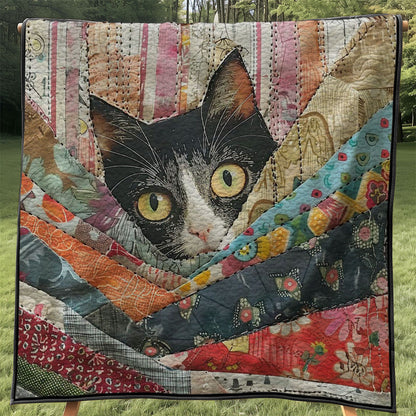 Peeking Cat WJ0108018CL Quilt