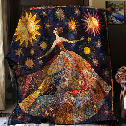 Dancing Woman WJ3008015CL Quilt