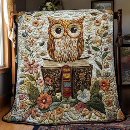 Owl Read Book YR0502024CL Quilt