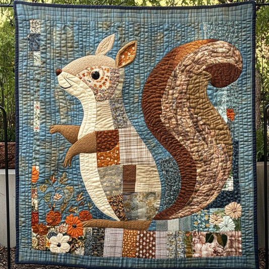 Squirrel WU2612080CL Quilt