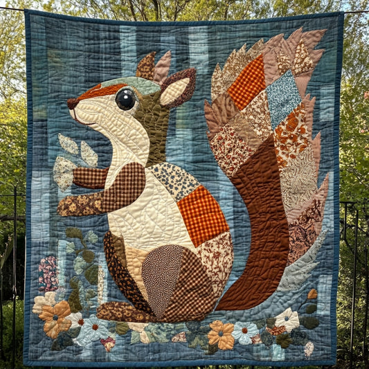 Squirrel WU2612082CL Quilt
